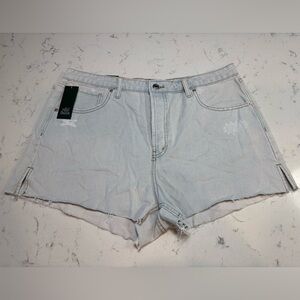 NWT Wild Fable Soft Light Wash Blue Jean Shorts - Size 16